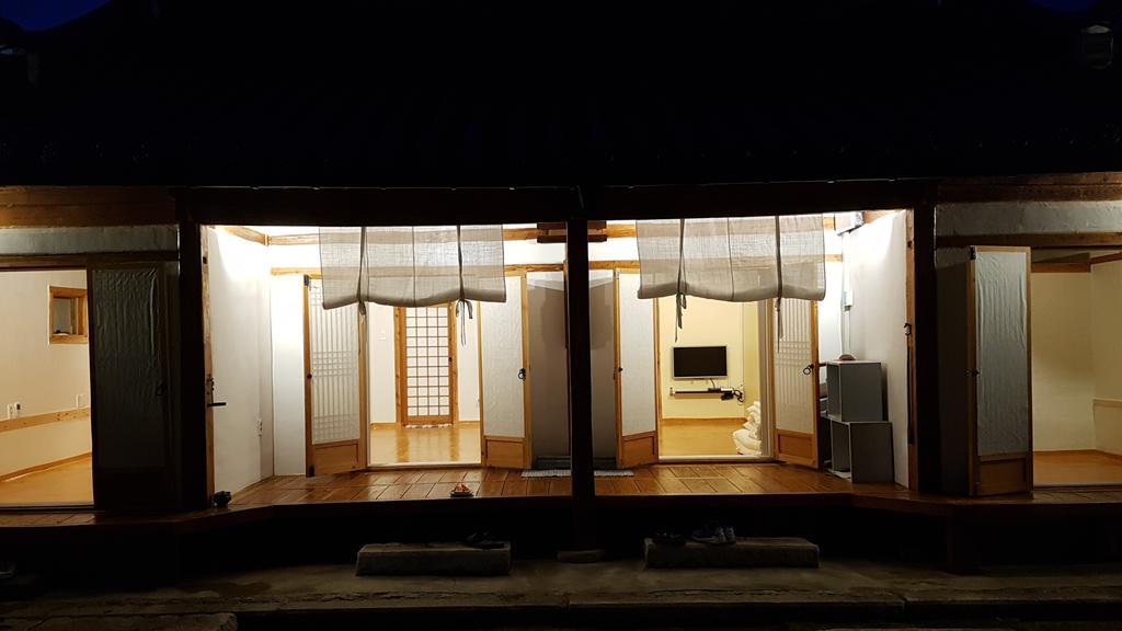Ohnewwall Guesthouse Jeonju Exterior foto