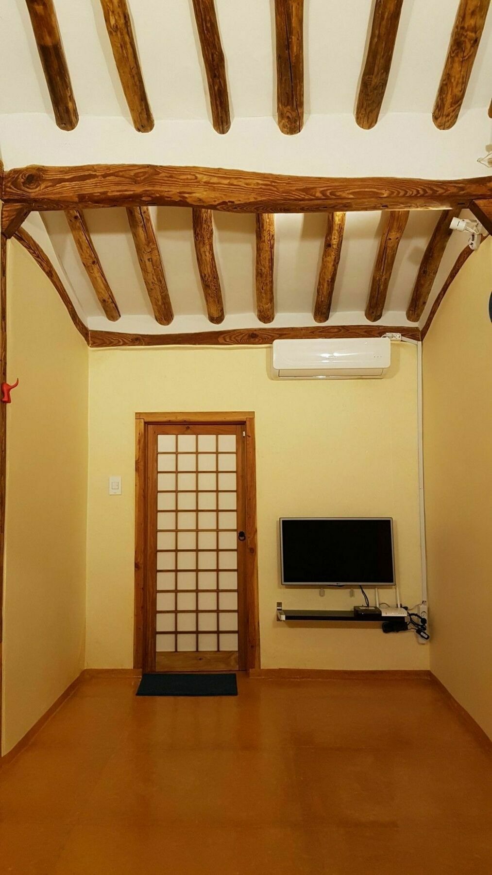 Ohnewwall Guesthouse Jeonju Exterior foto